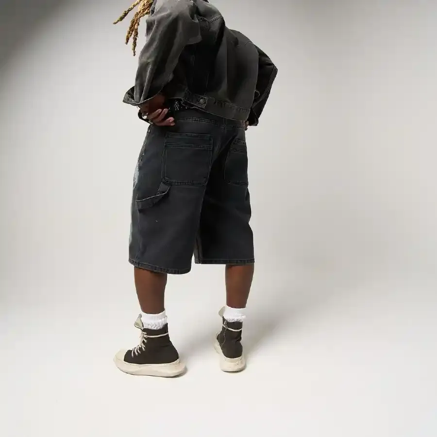 MIRROR DENIM SHORT1.webp