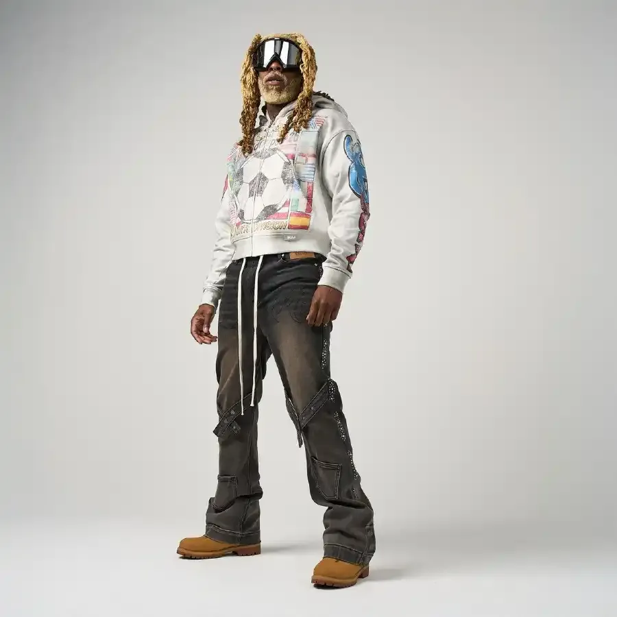 GLOBAL WHITE HOODIE (SOCCER)4.webp