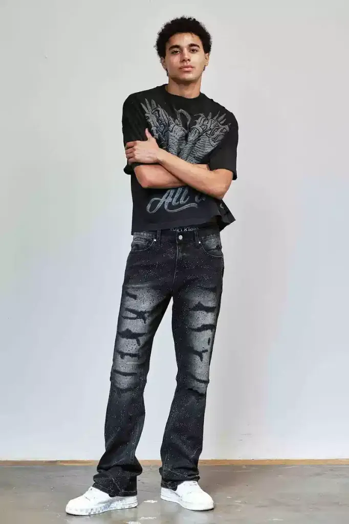 ALLOVER BLACKSTONE DENIM FLARE JEANS4.webp