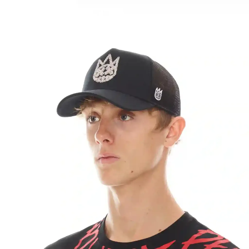 CLEAN CRYSTAL LOGO MESH BACK TRUCKER CURVED VISOR2.webp